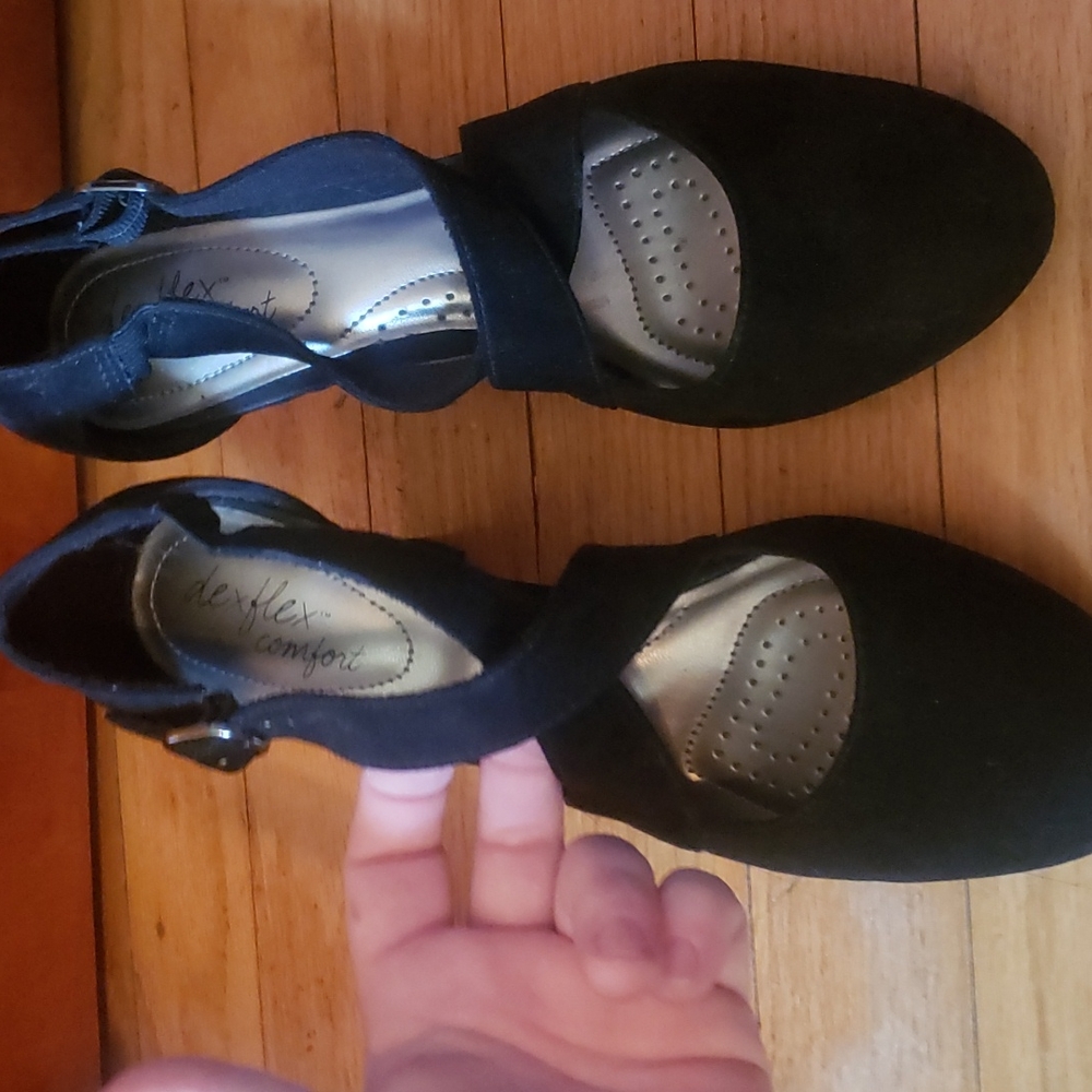 Black cross strap heels